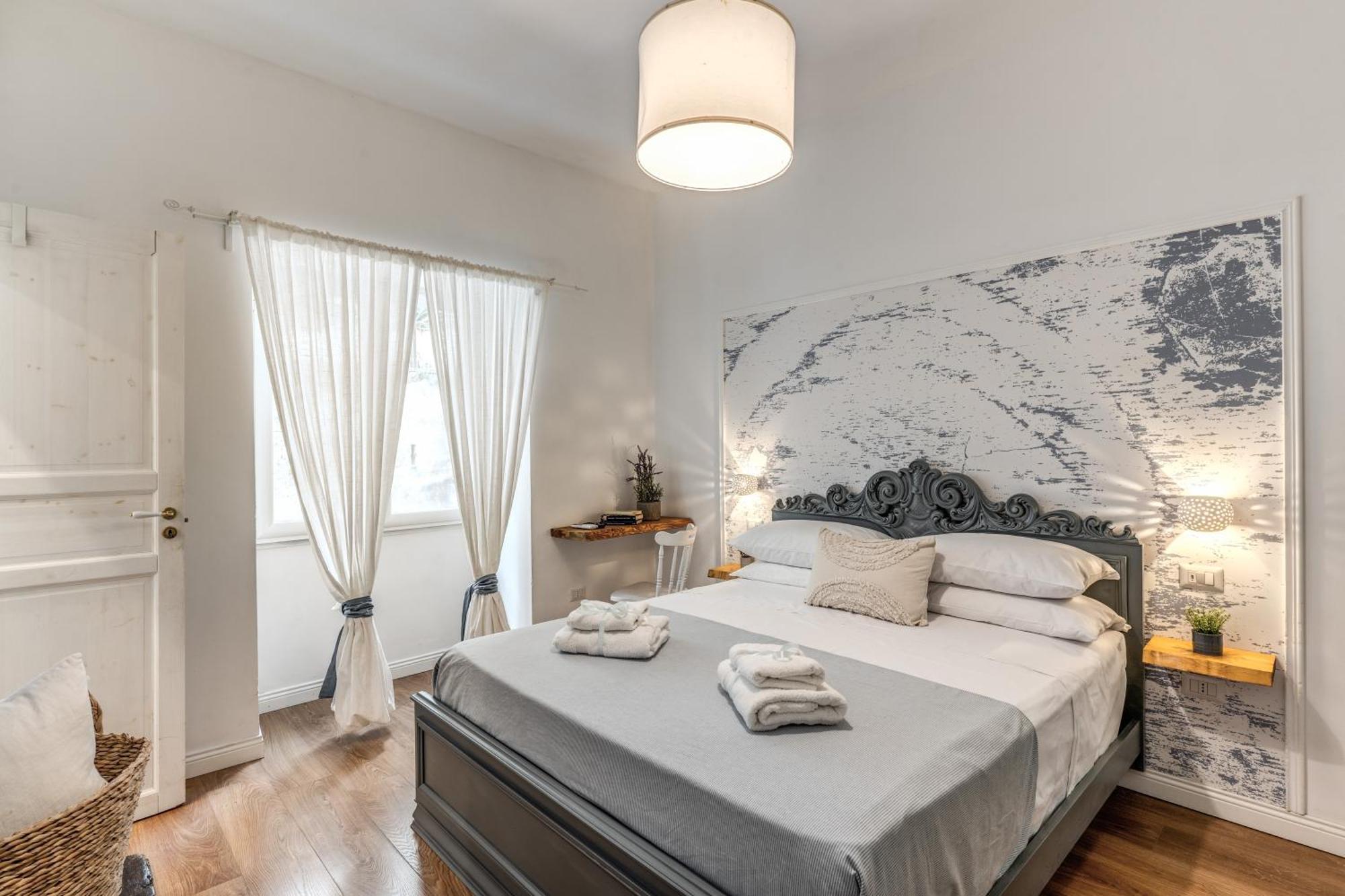 Annamaria Rooms Napoli Bagian luar foto